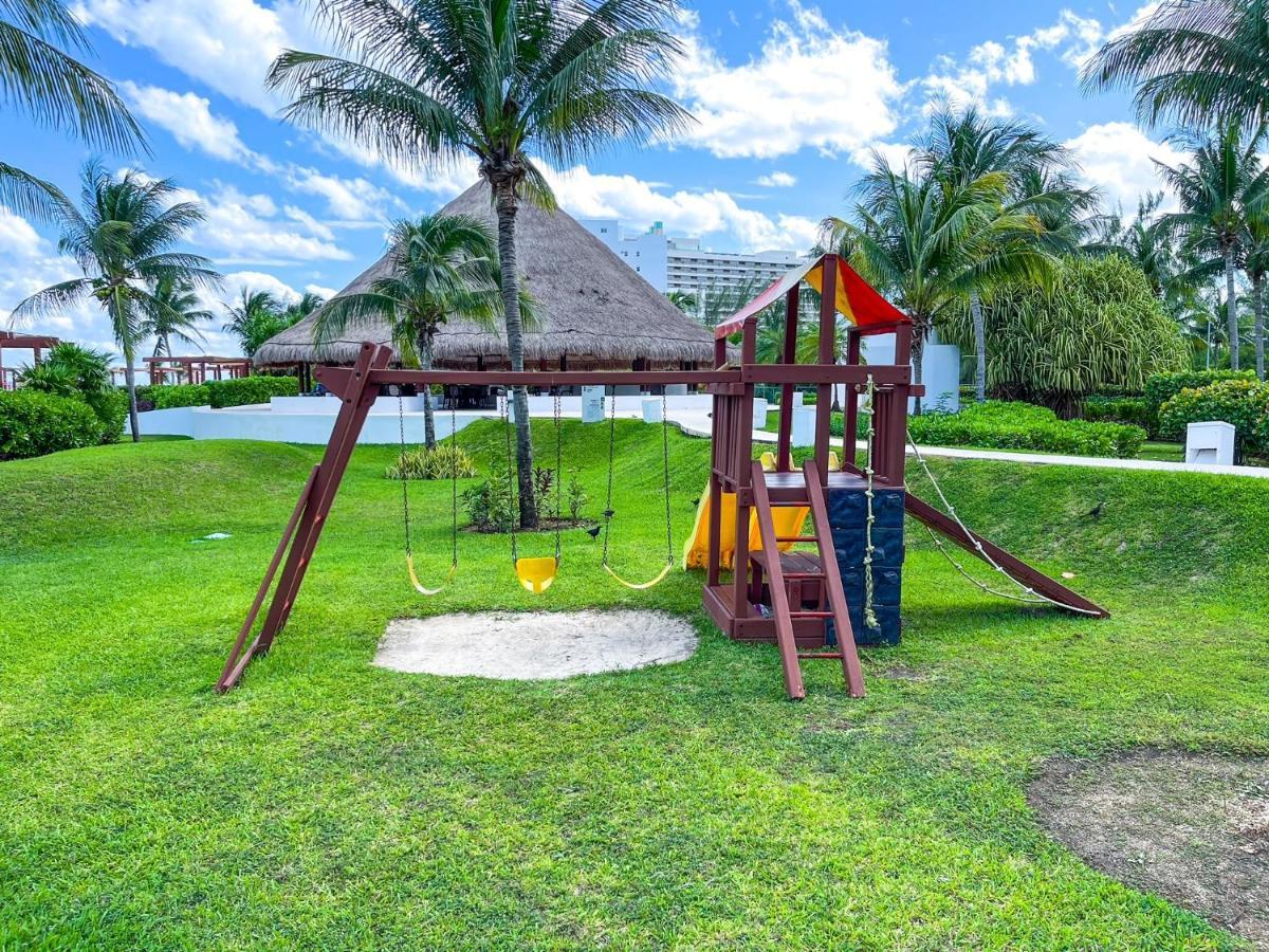 Punta Me Luxury Ocean View & Front * Cancun